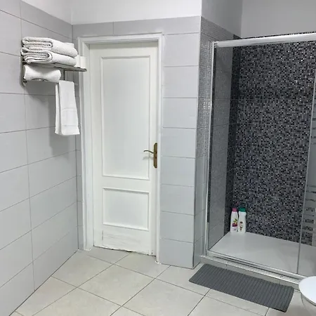Luxury In Shared A Cristianos Playa Aire Conditioner Privada Stanza Ubytování v soukromí