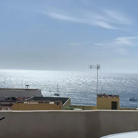 Ubytování v soukromí Luxury In Shared A Cristianos Playa Aire Conditioner Privada Stanza