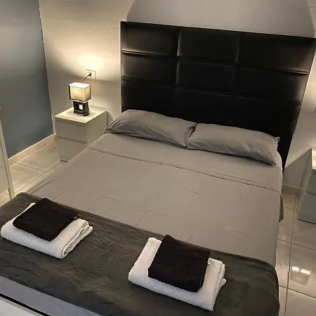 Ubytování v soukromí Luxury In Shared A Cristianos Playa Aire Conditioner Privada Stanza