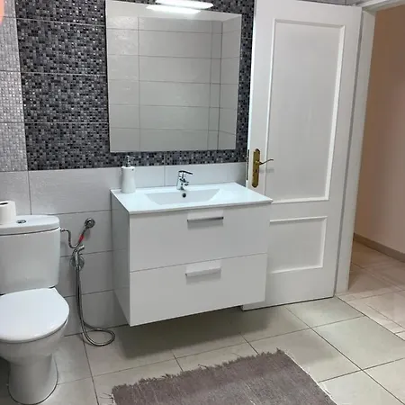 Homestay Luxury In Shared A Cristianos Playa Aire Conditioner Privada Stanza *
