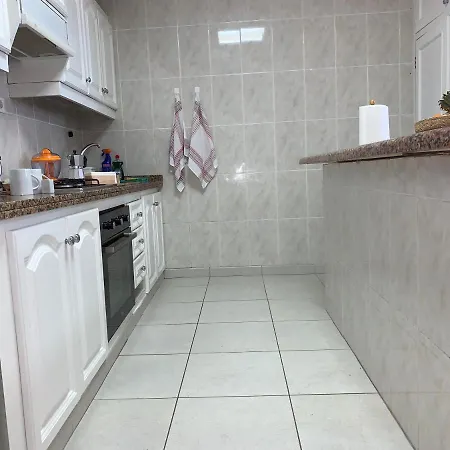 Luxury In Shared A Cristianos Playa Aire Conditioner Privada Stanza Homestay Arona (Tenerife)