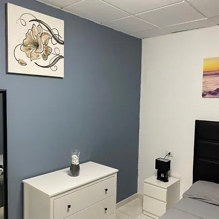 Luxury In Shared A Cristianos Playa Aire Conditioner Privada Stanza Homestay Arona (Tenerife)