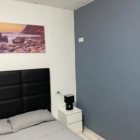 Luxury In Shared A Cristianos Playa Aire Conditioner Privada Stanza * Arona (Tenerife)